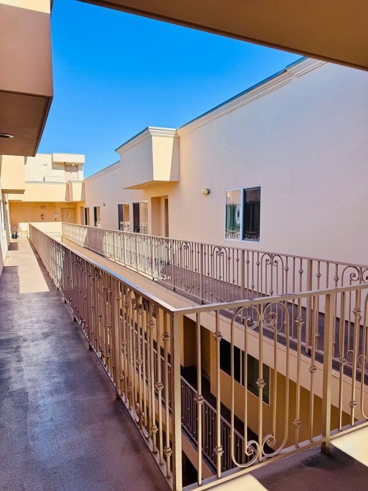 13525 Vanowen St #305 - Photo 2 of 22