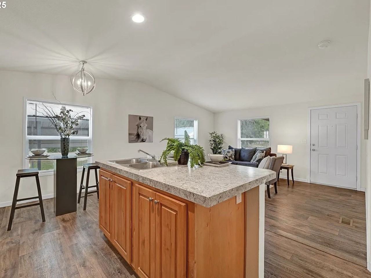 87886 Cedar Flat Road - Photo 7 of 15