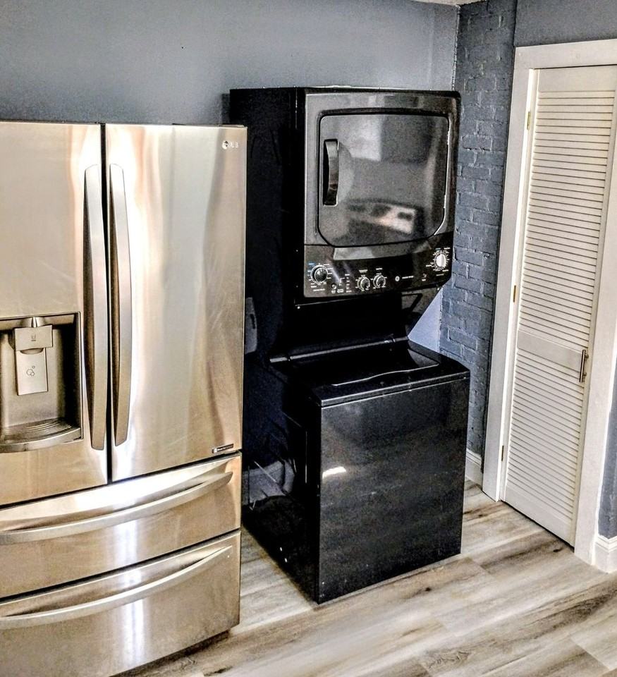 159 Michigan Ave - Photo 6 of 25