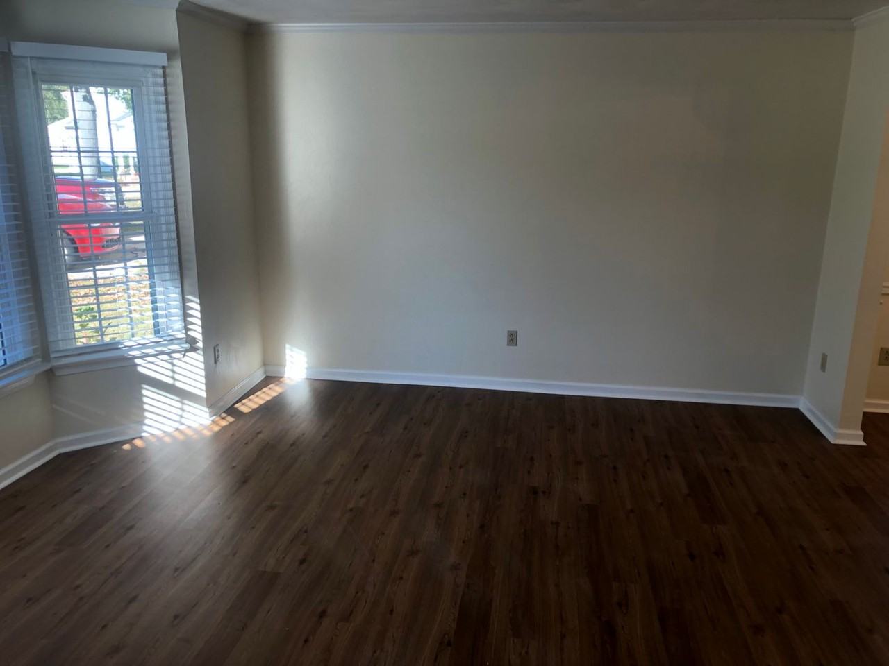 2416 Creekmore Court - Photo 5 of 21