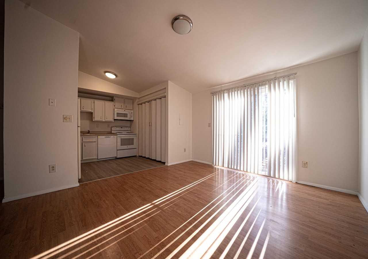 5423 Jaslie Lane - Photo 6 of 12