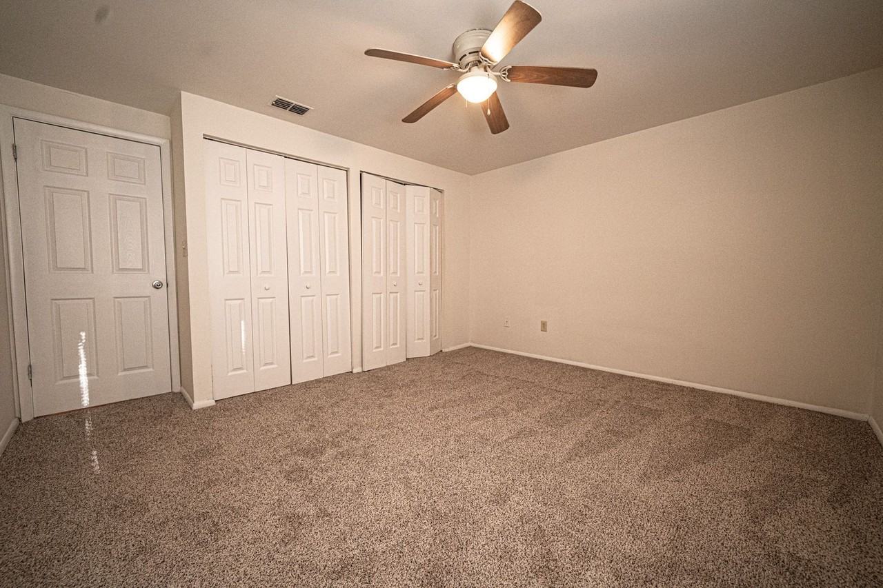 5423 Jaslie Lane - Photo 7 of 12