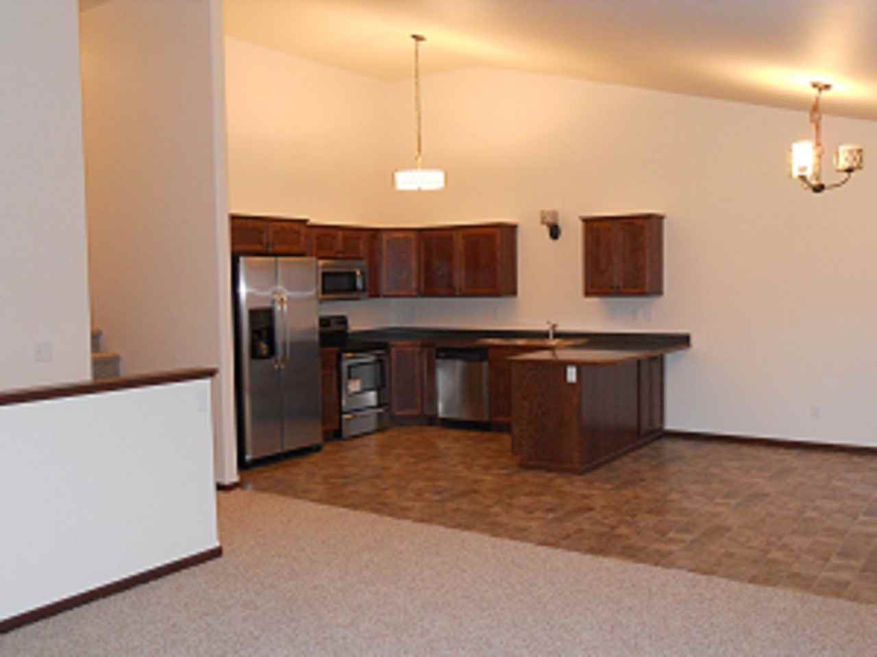 959 30th Ave W - Photo 3 of 16