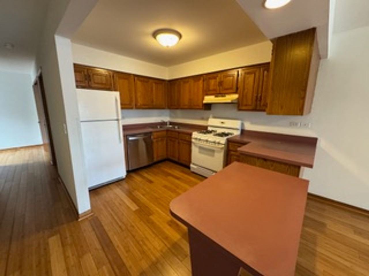 7412 North Western Avenue