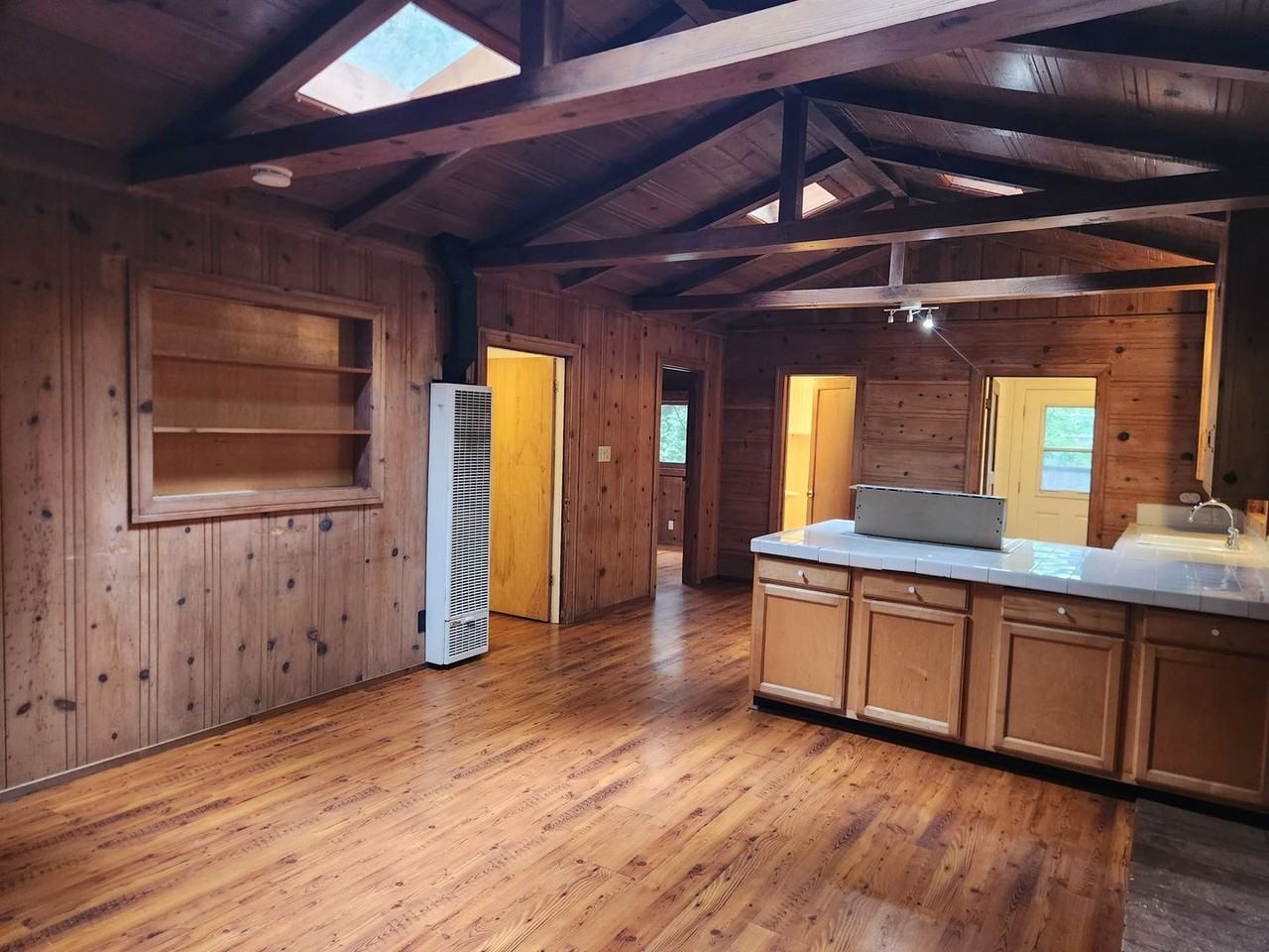 11075 Dell Avenue - Photo 3 of 19