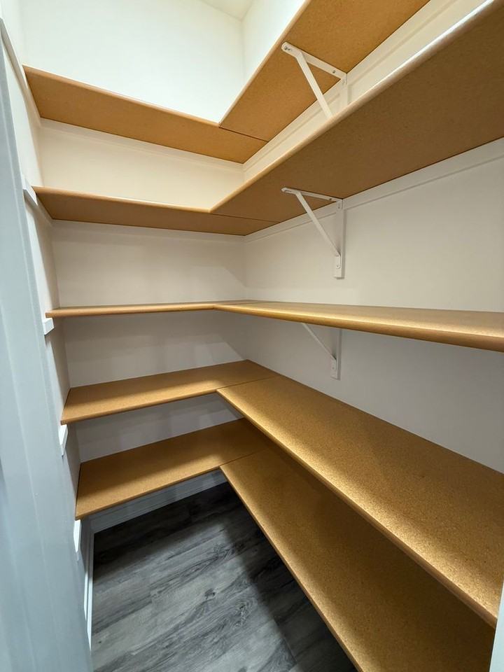 244 Deep Water Drive - Photo 6 of 26