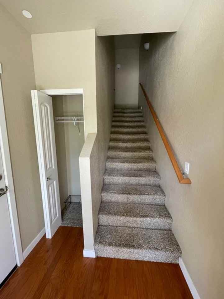 818 Overcup Street - Photo 5 of 20