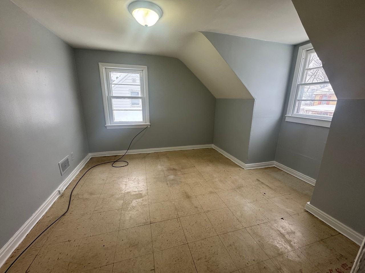 701 Elm Street - Photo 3 of 5