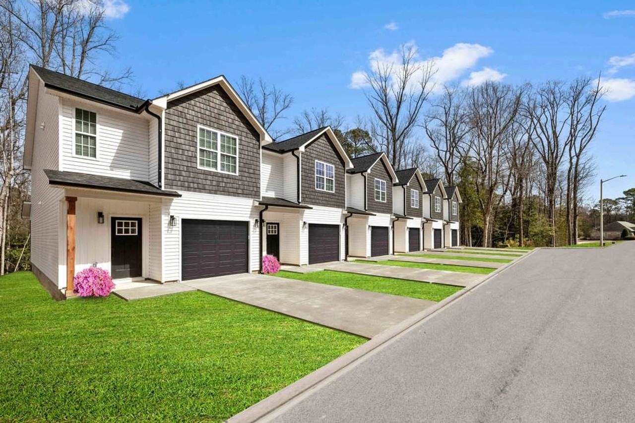 3432 Starboard Way - Photo 2 of 25