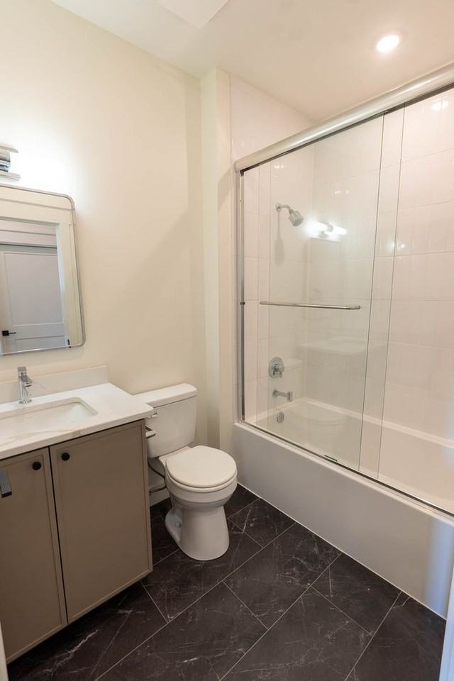 1907 Saint Mathews Ct #C - Photo 2 of 18