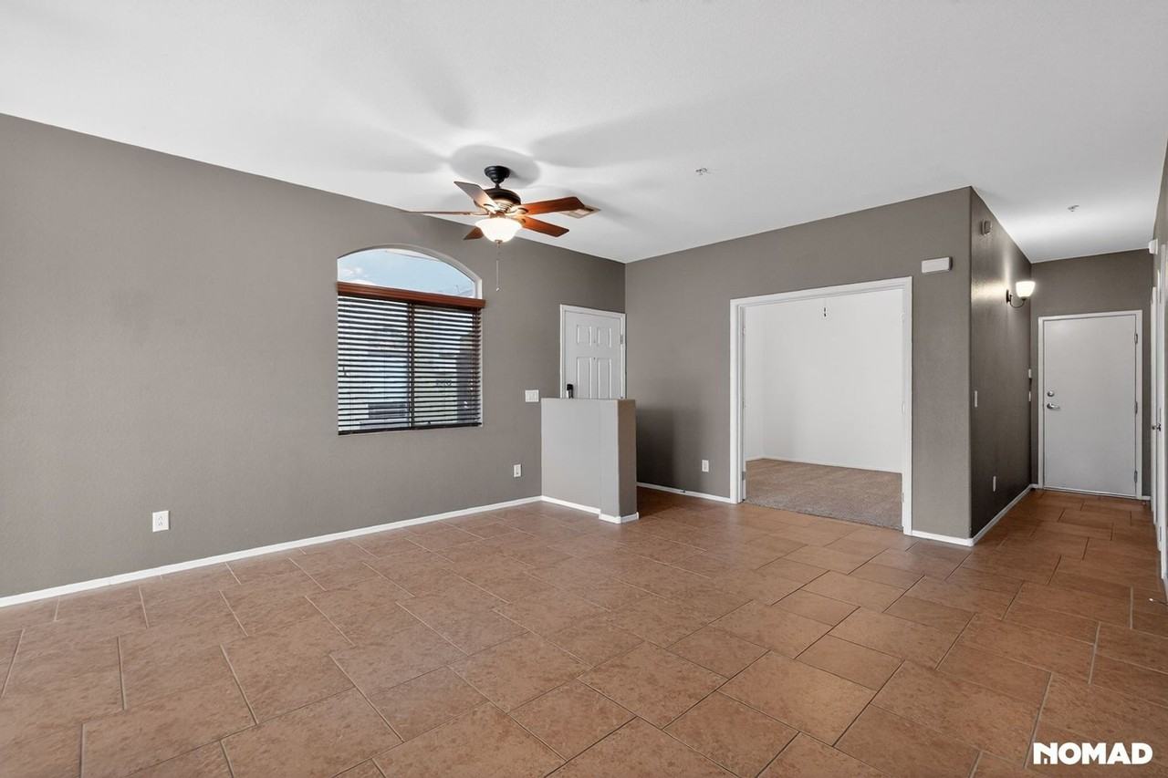 2725 E Mine Creek Rd - Photo 7 of 23