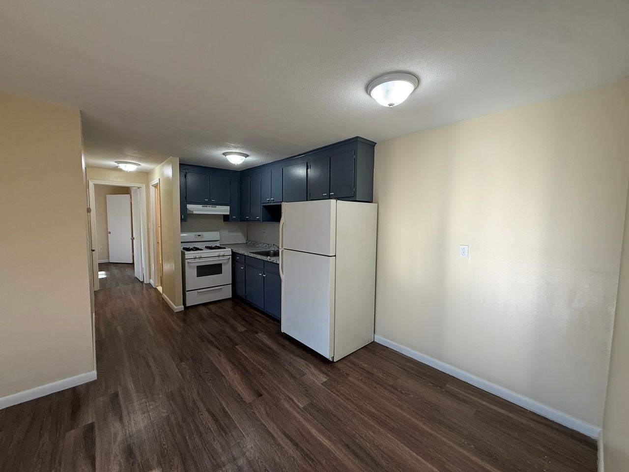 17 Edgewood Avenue - Photo 2 of 9