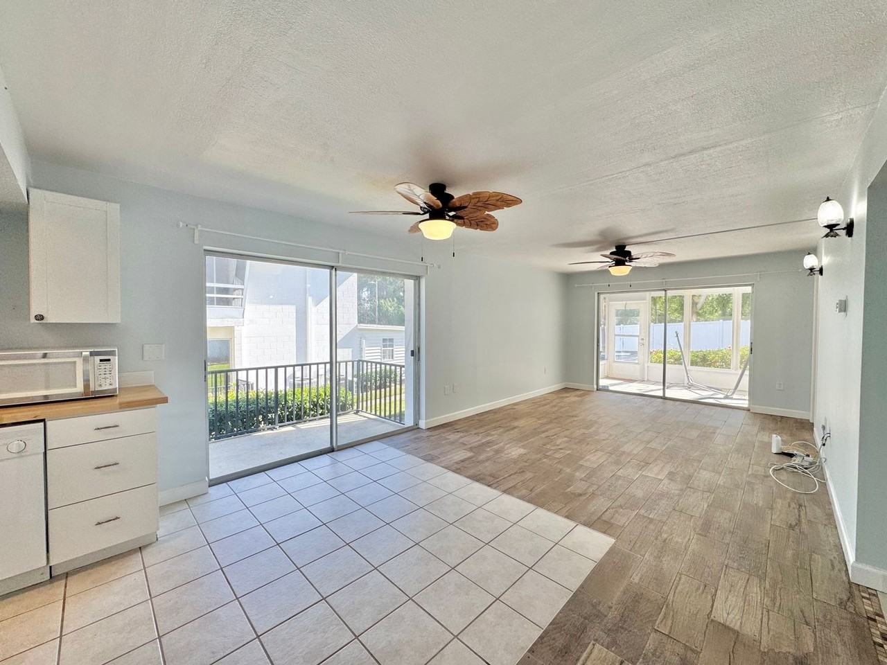 1550 11th St Ne #E2 - Photo 3 of 40