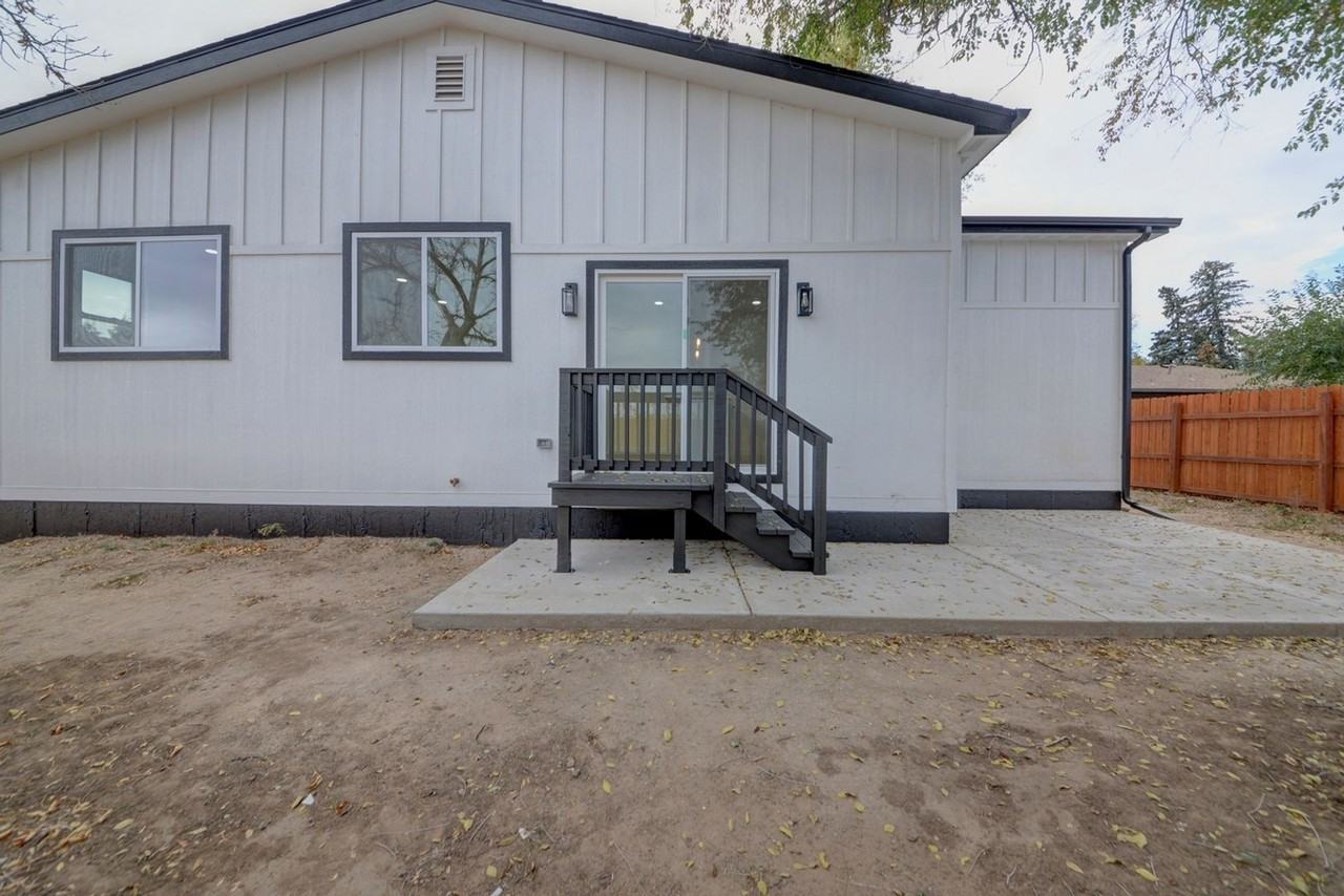 7001 West 48th Avenue - Photo 2 of 13