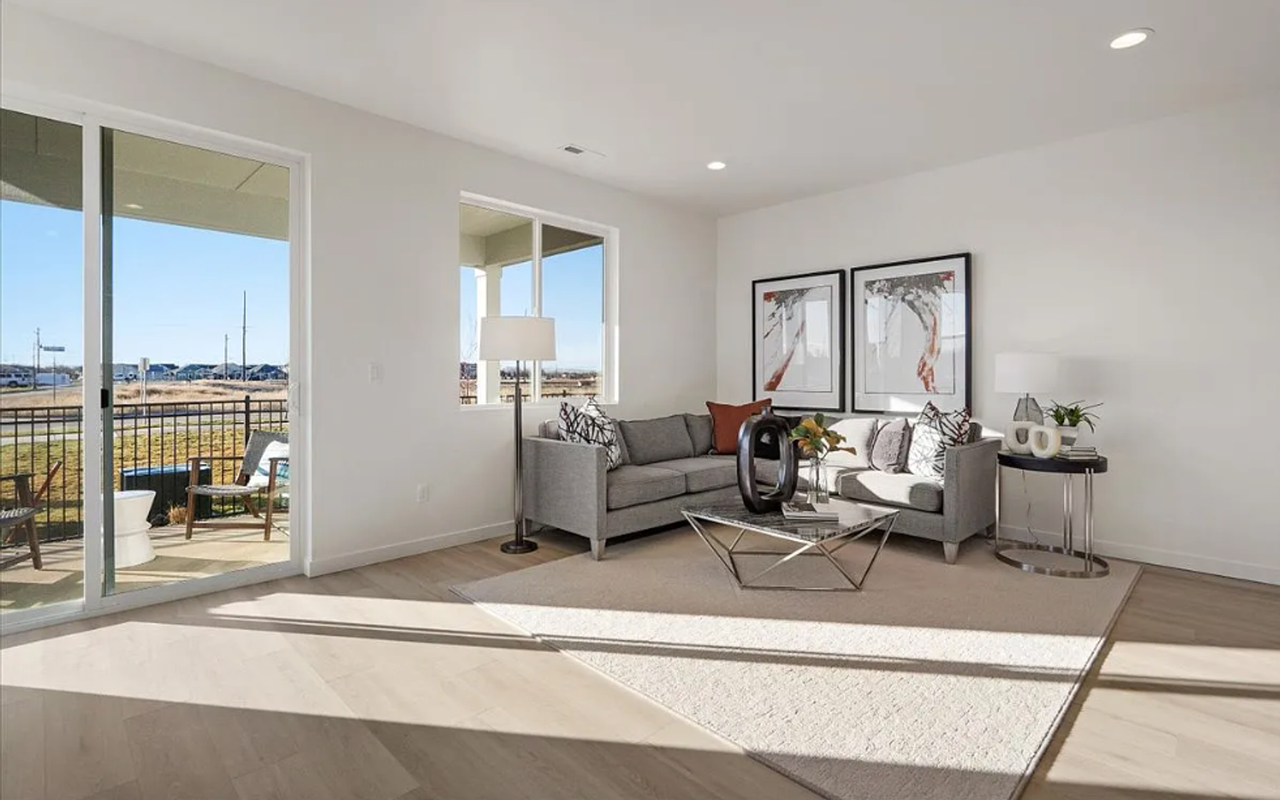 362 North Lagrasse Lane - Photo 3 of 32