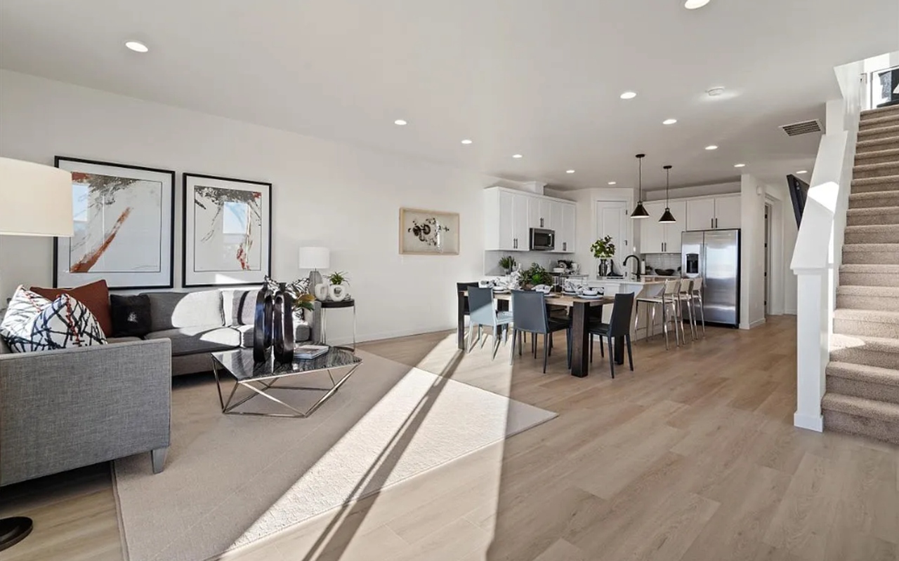 362 North Lagrasse Lane - Photo 4 of 32