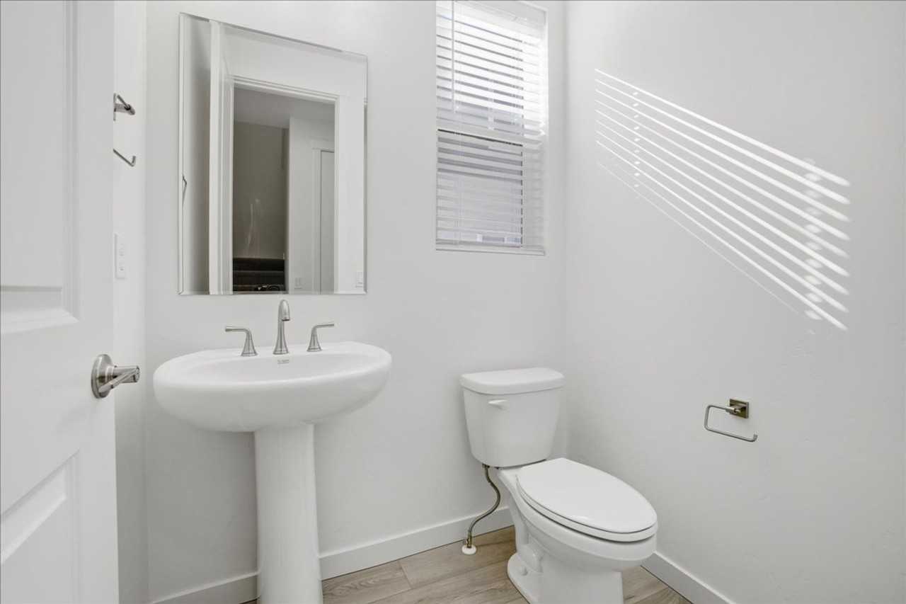 350 North Lagrasse Lane - Photo 7 of 44