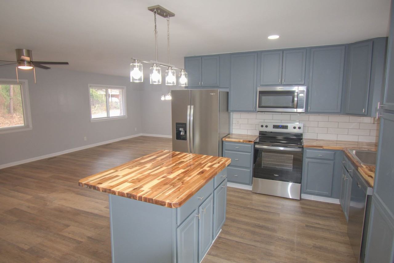 4723 Dominion Road - Photo 6 of 22