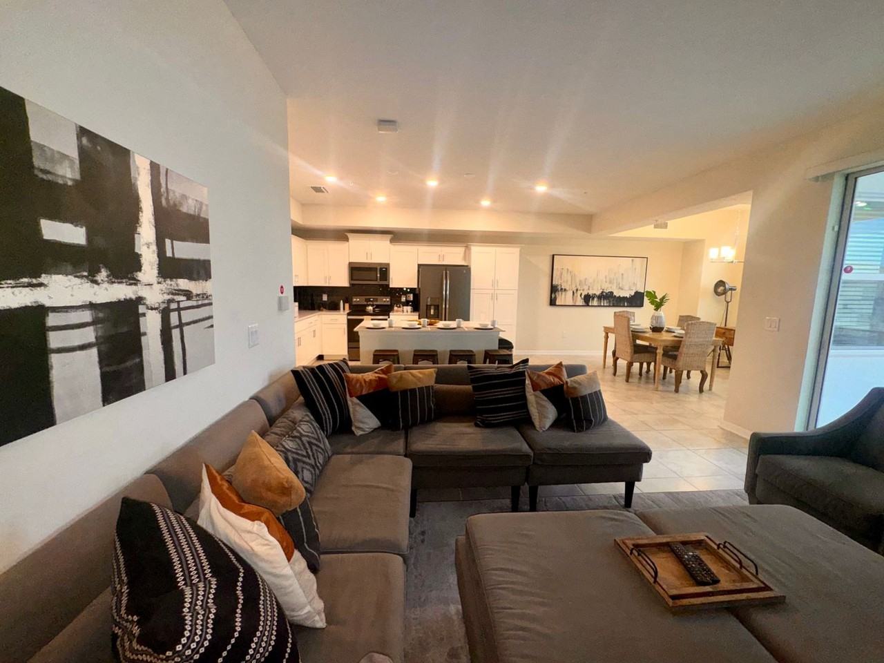 3150 Paradox Circle #406 - Photo 4 of 32