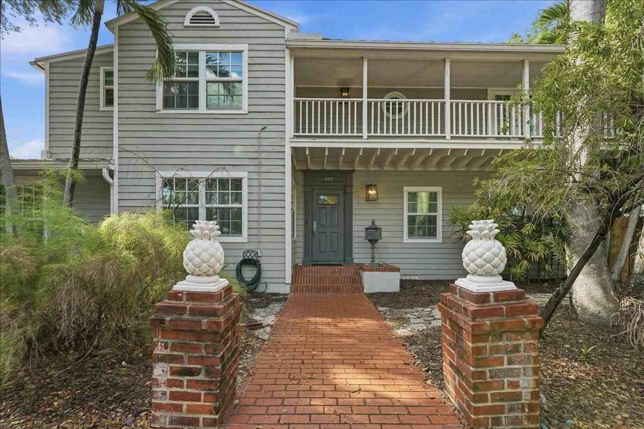 459 Northeast 15th Avenue - Photo 6 of 27