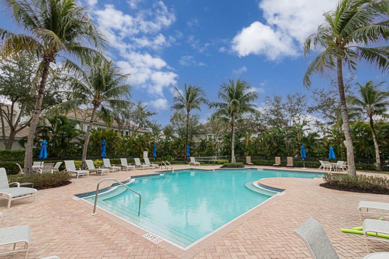 9219 Corfu Court - Photo 3 of 50