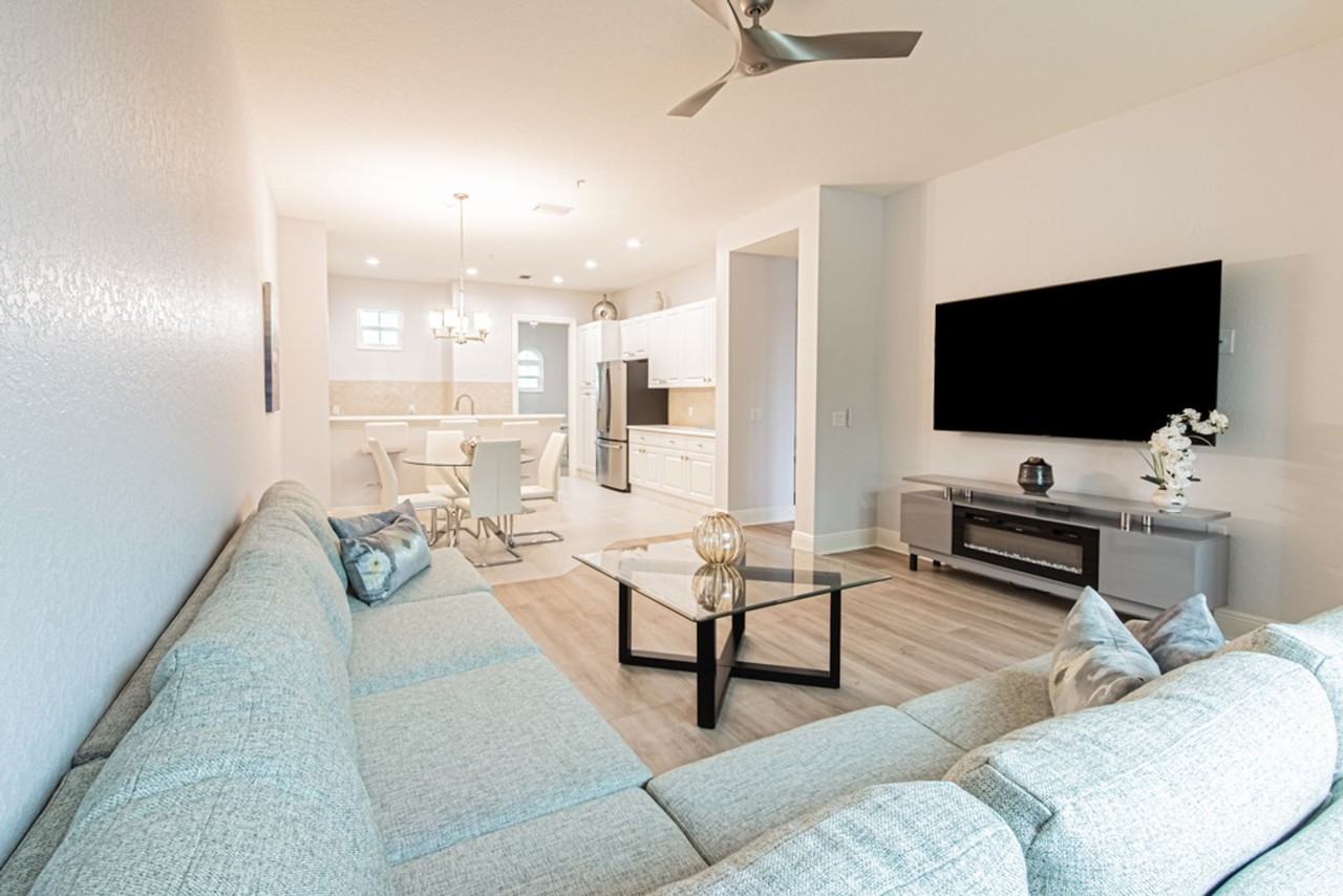 9219 Corfu Court - Photo 5 of 50