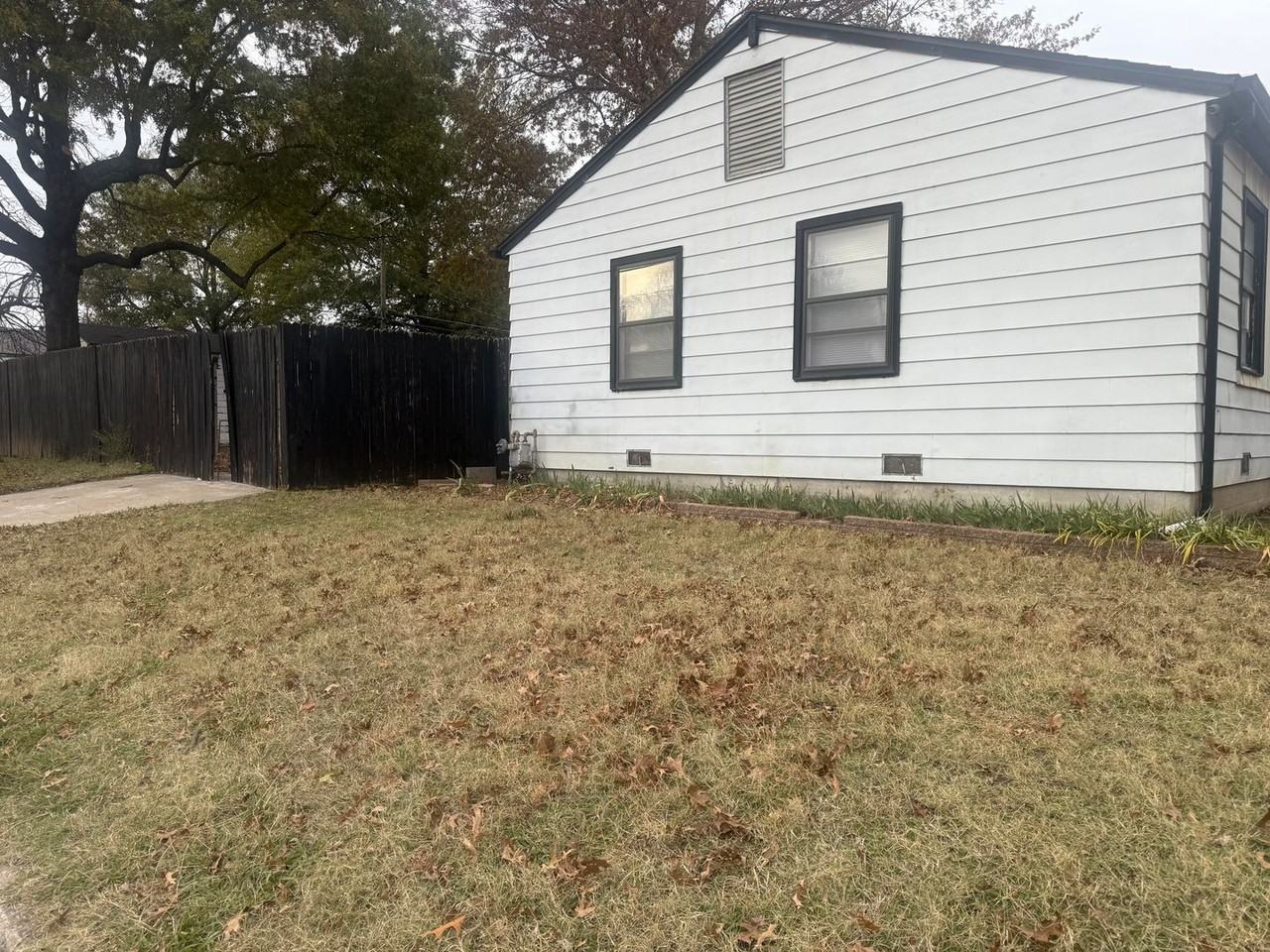 1404 North Kingston Avenue - Photo 3 of 31