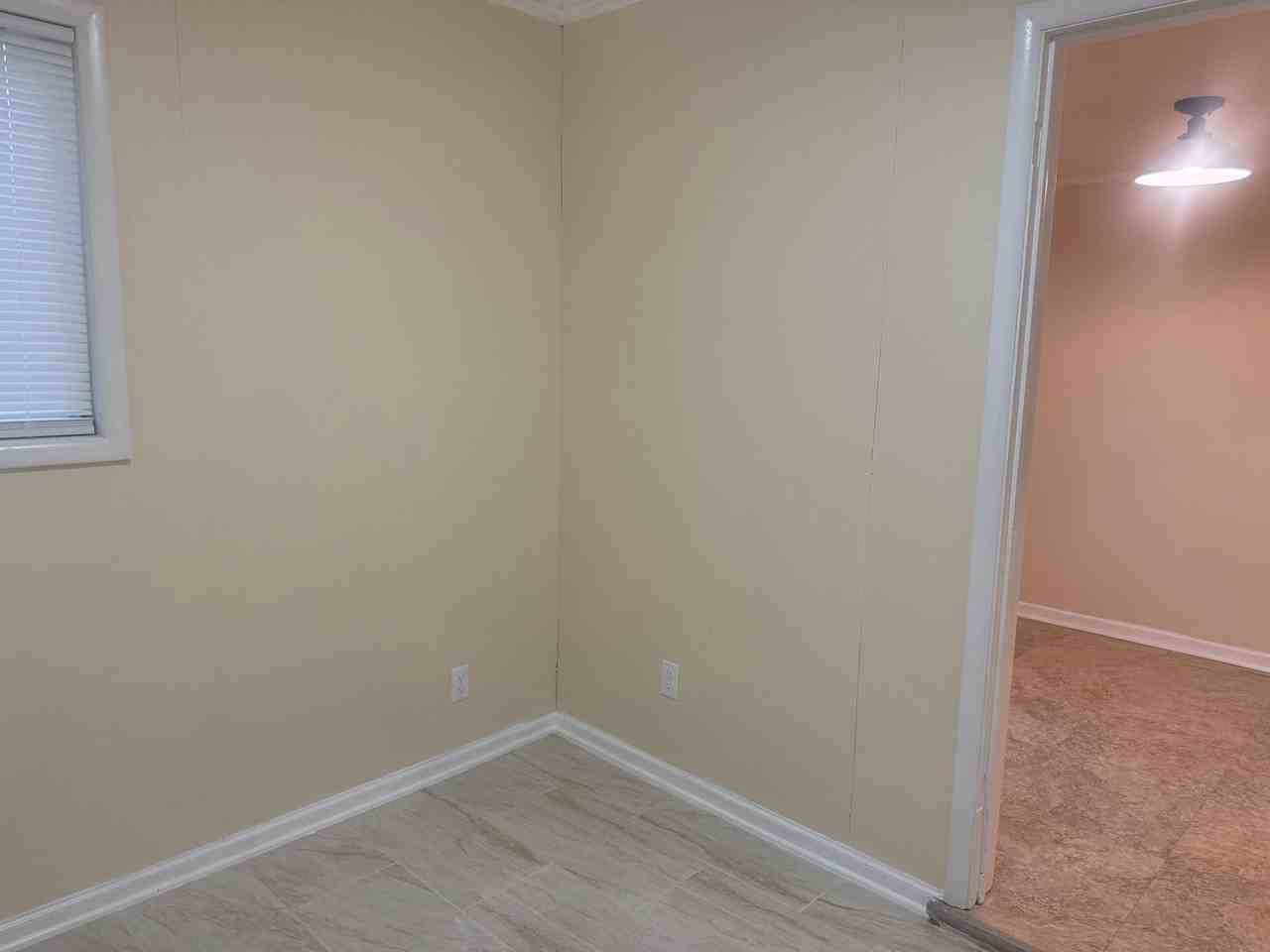 1404 North Kingston Avenue - Photo 6 of 31