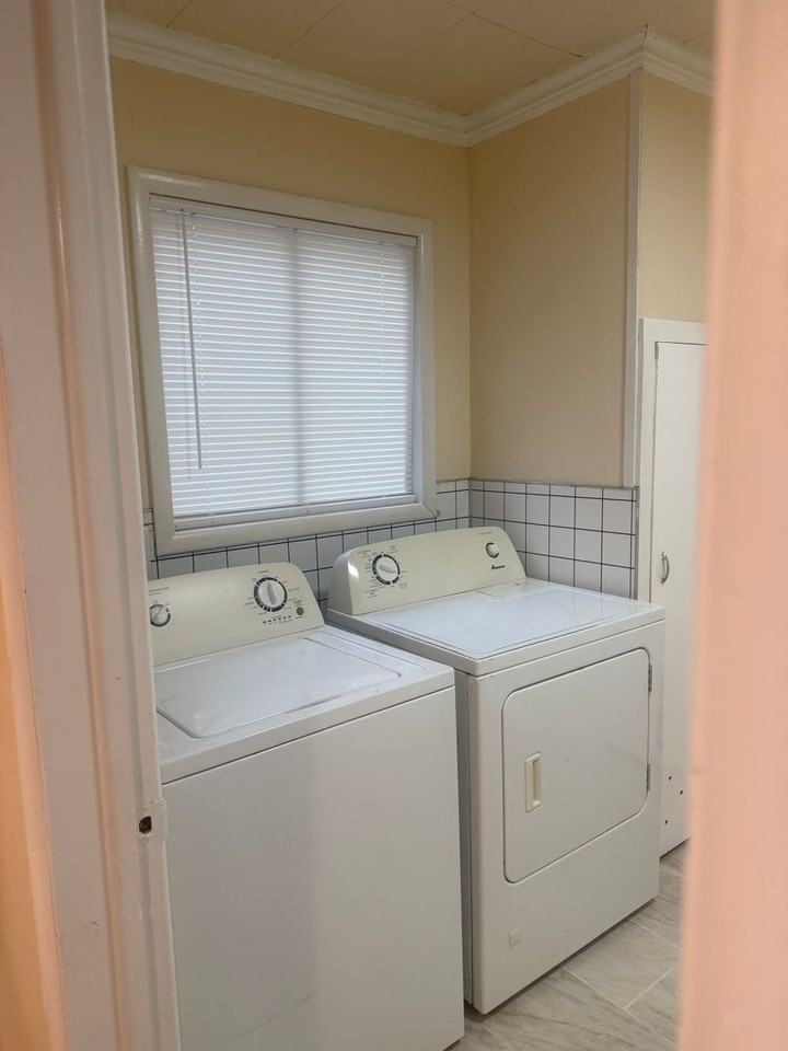 1404 North Kingston Avenue - Photo 7 of 31