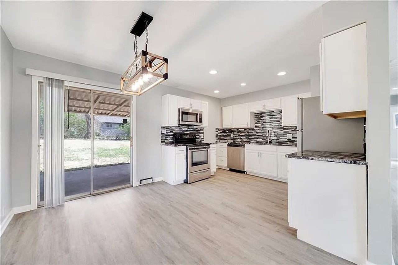 11409 Eastern Avenue - Photo 4 of 19