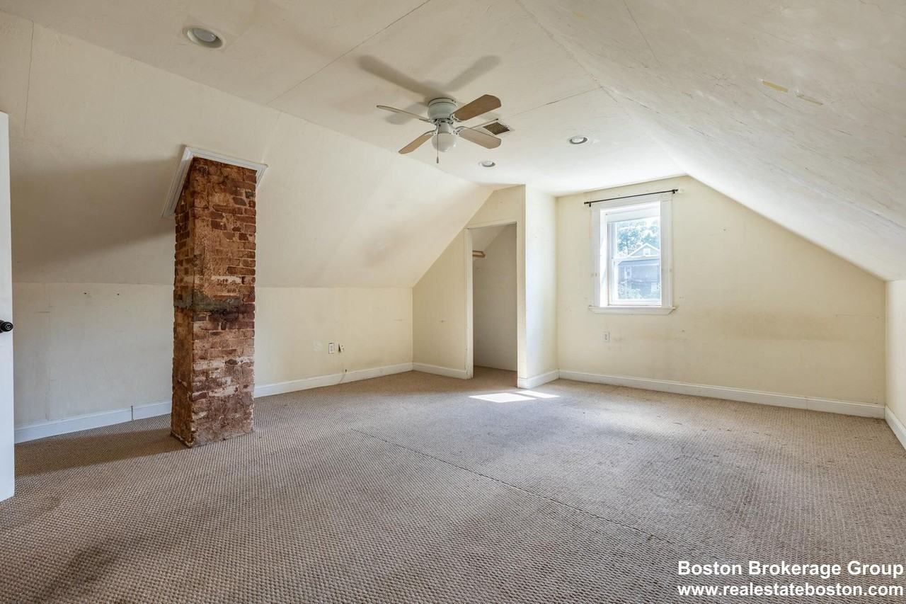 58 Hillside Street - Photo 7 of 12