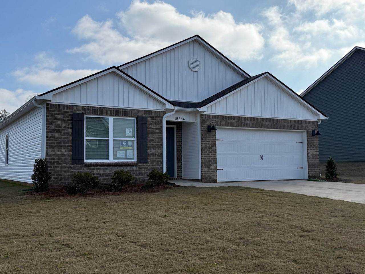 18546 Circle Drive - Photo 2 of 41