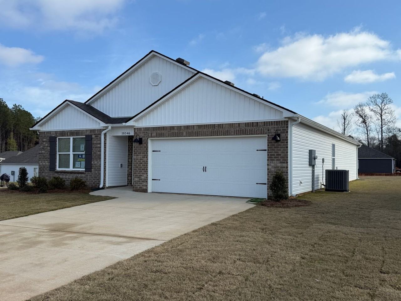 18546 Circle Drive - Photo 3 of 41