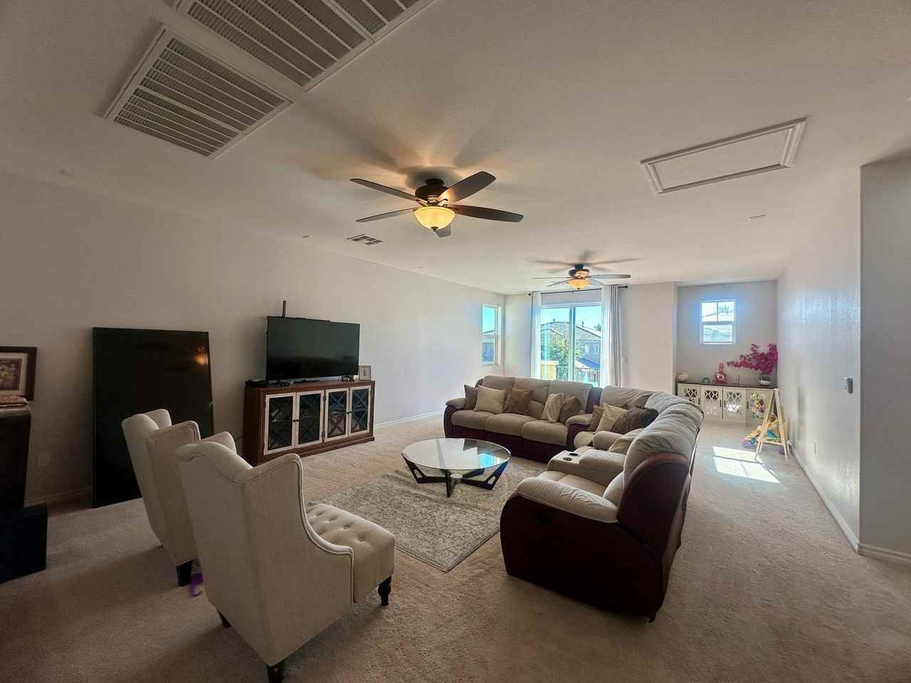 4132 Facons Flight Avenue