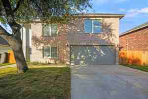 featured image of 523 Las Puertas