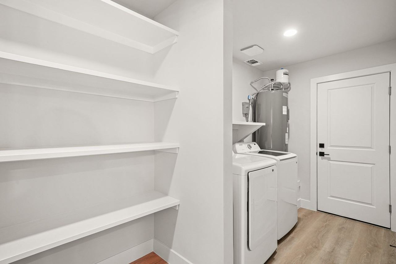 523 Las Puertas - Photo 7 of 35