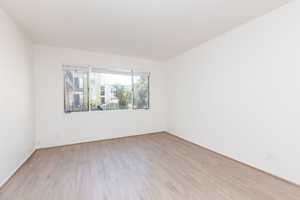 featured image of 429 Bellevue Avenue