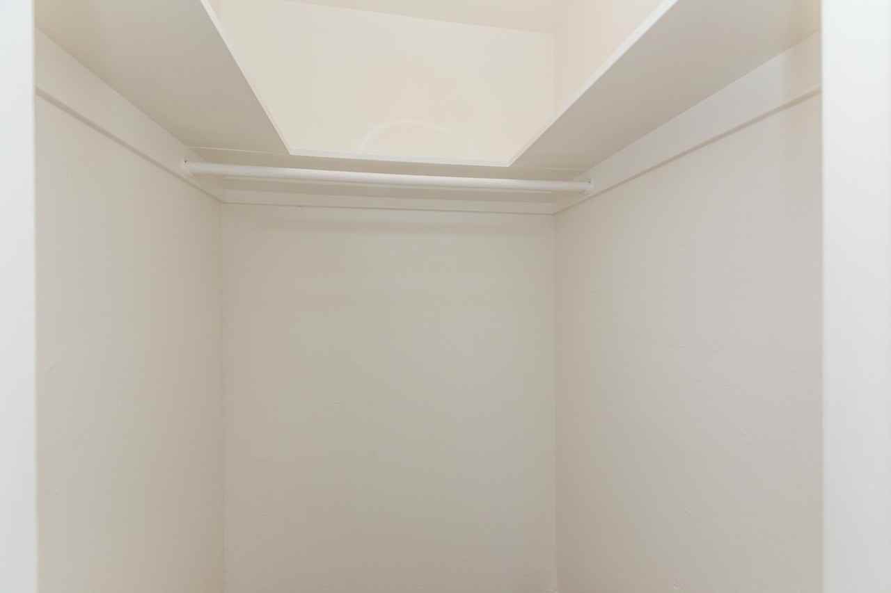 429 Bellevue - Photo 5 of 19