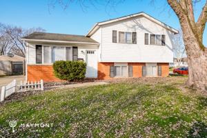 featured image of 2755 Glenbriar Street