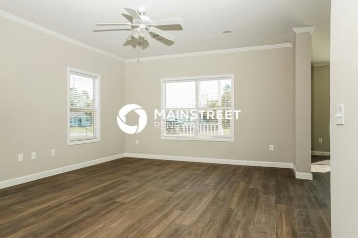 12315 Tangier St - Photo 4 of 17