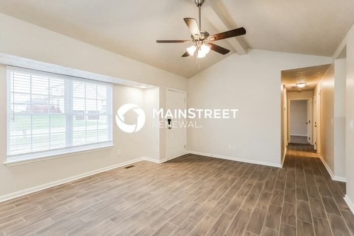 10103 Lancewood Rd - Photo 4 of 17