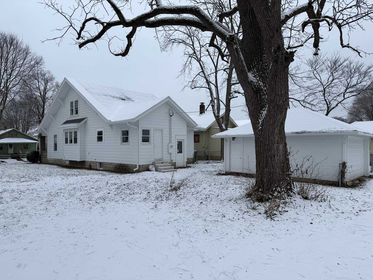 807 South 10th Street #1 - Photo 3 of 14