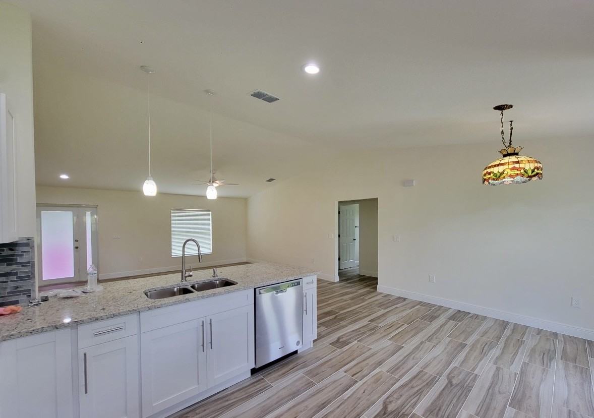 1872 Tulane Street Southeast #1 - Photo 4 of 7