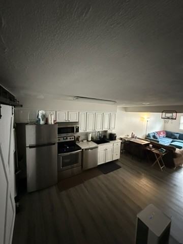 11 Fredericksburg Ct #11 - Photo 3 of 15