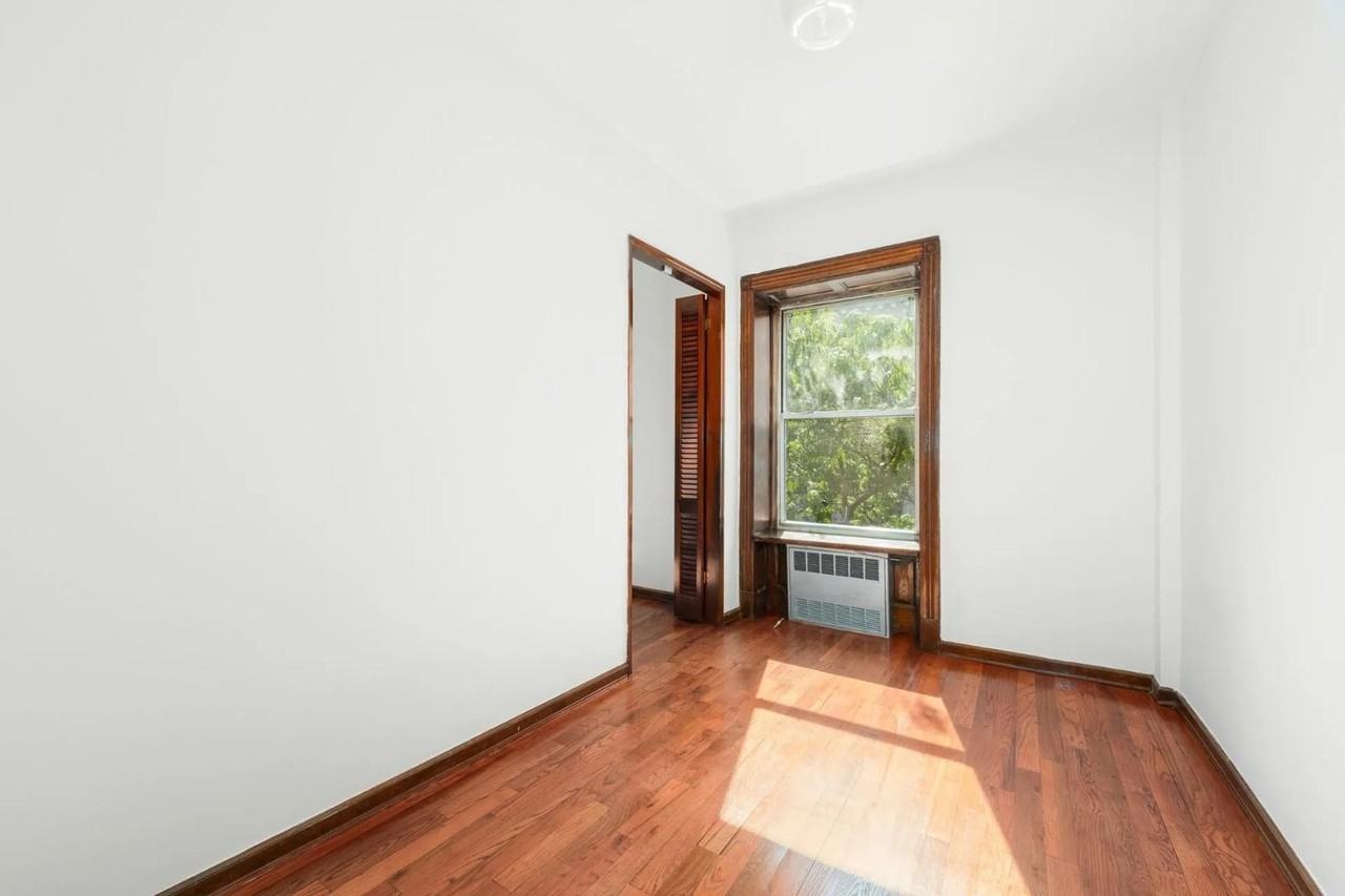 145 West 80th Street - Photo 6 of 12