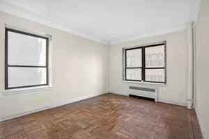 featured image of 157 West 79th Street