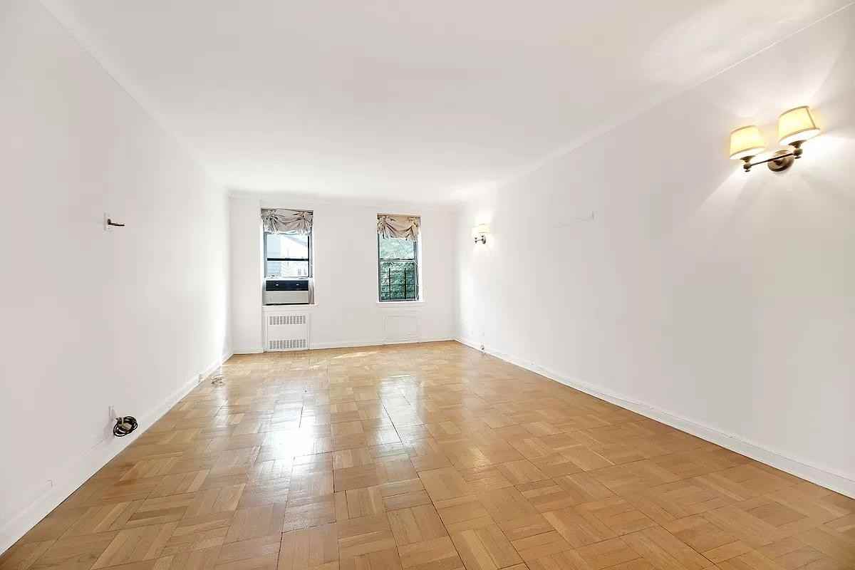 359 Ovington Avenue - Photo 5 of 16