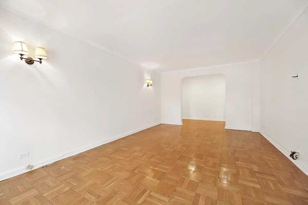 359 Ovington Avenue - Photo 7 of 16