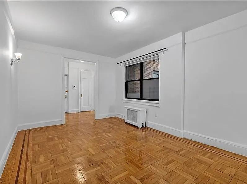 402 Bay Ridge Parkway - Photo 7 of 18