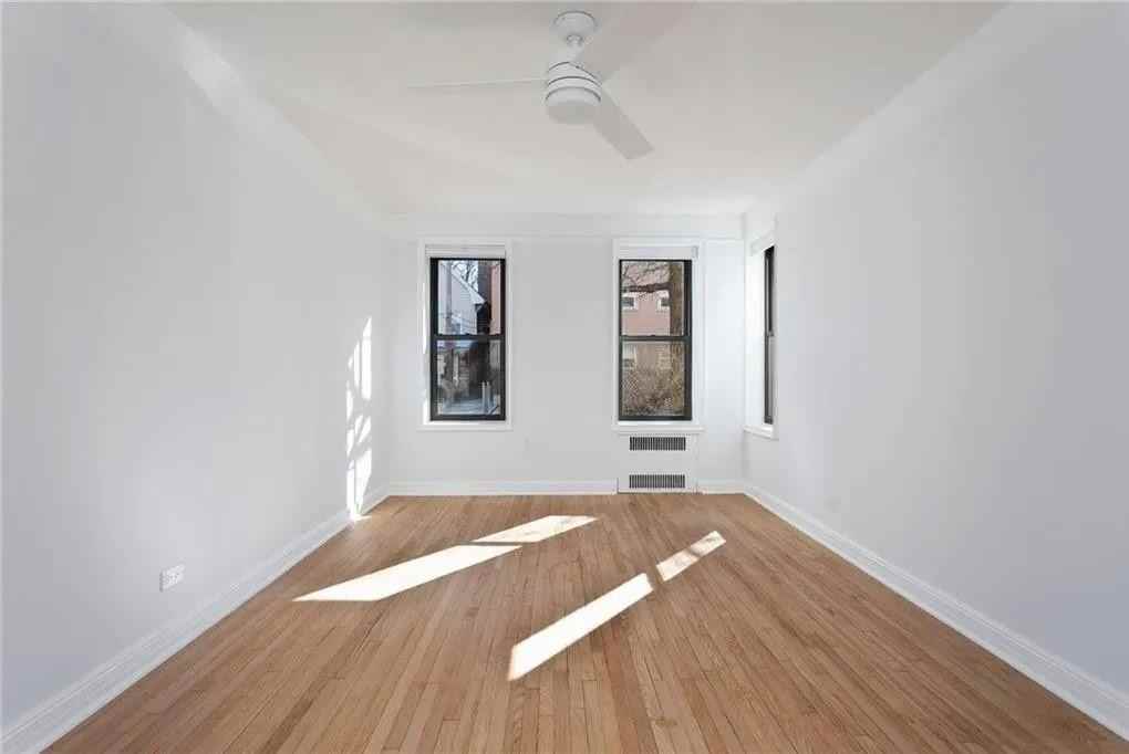 415 Ocean Parkway - Photo 2 of 16